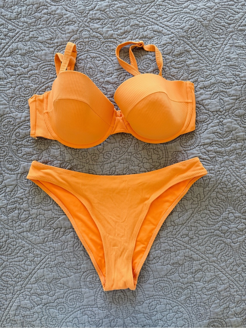 Ribbed Bikini Set